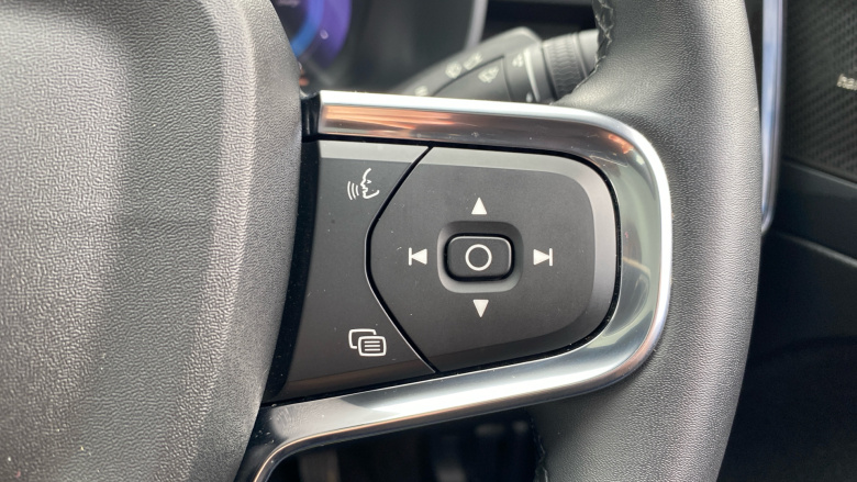 Volvo C40 300kW Recharge Twin Ultimate 78kWh 5dr AWD Auto Electric Estate